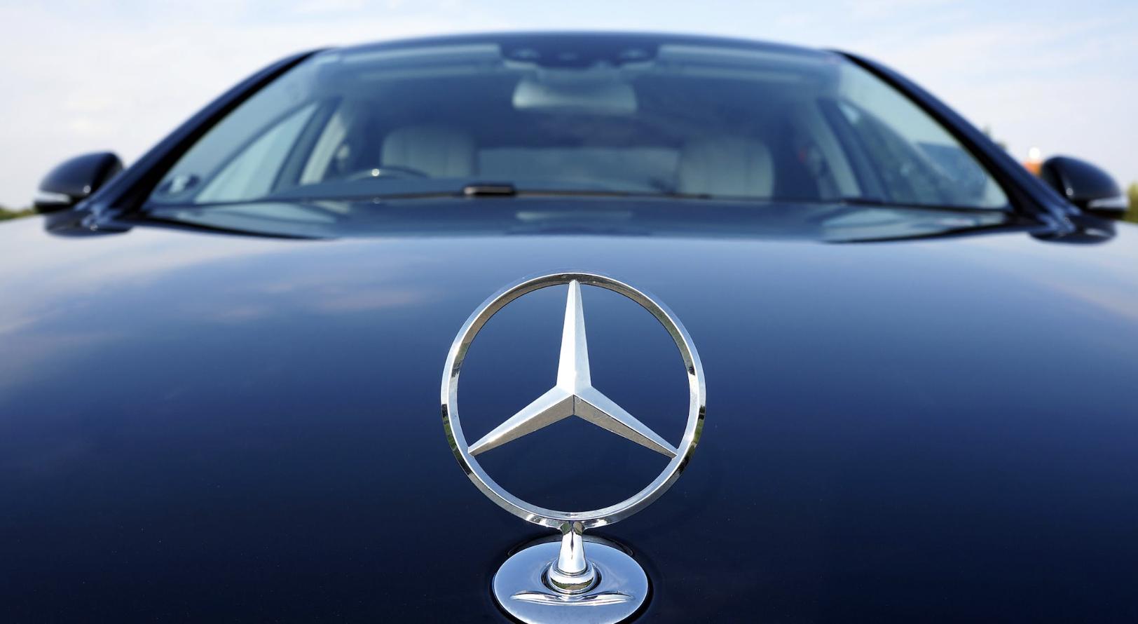 Mercedes-Benz продает завод в Подмосковье Автодому - газета